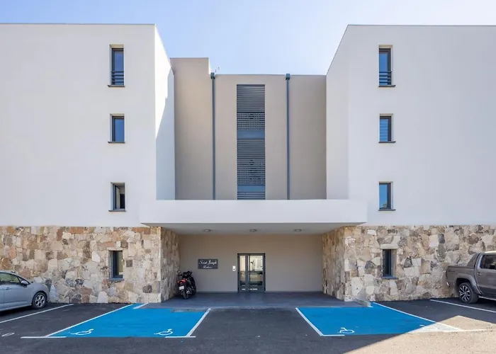 St Joseph-1 By Interhome * بورتو فيكشْيو