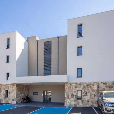 St Joseph-1 By Interhome דירה *